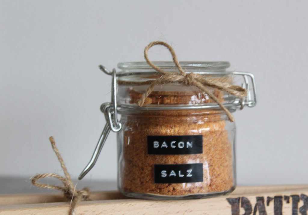 personalisierte Grillzange und Bacon-Salz selber machen, Rezept